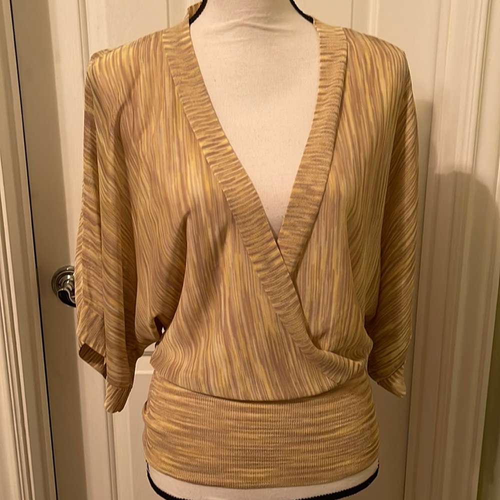 Guess Top